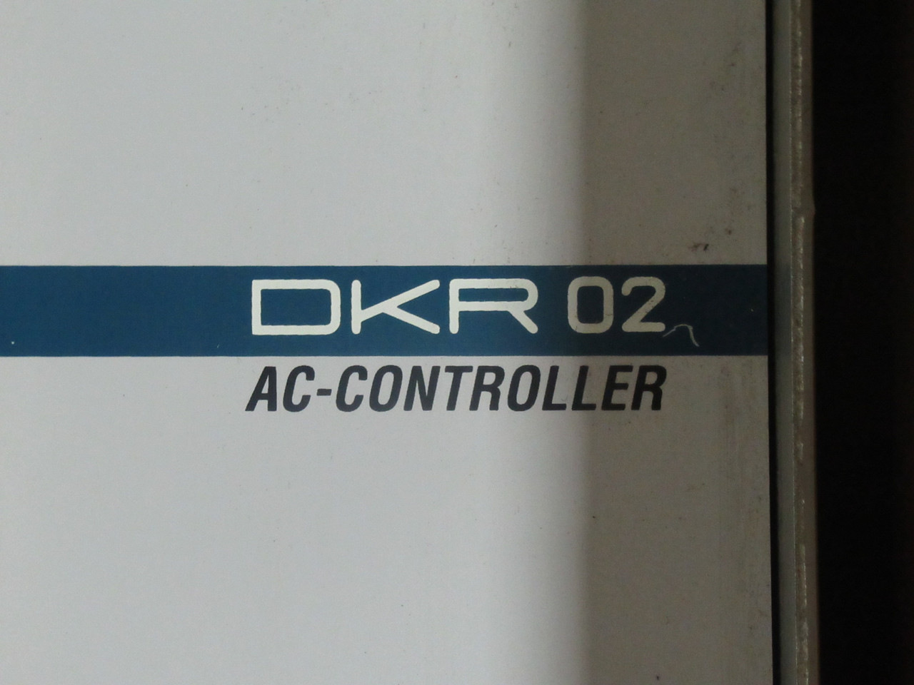 Indramat DKR02.1-W300Z-BE11-01-FW AC Drive Controller 3x 0-380VAC 0-1600Hz USED