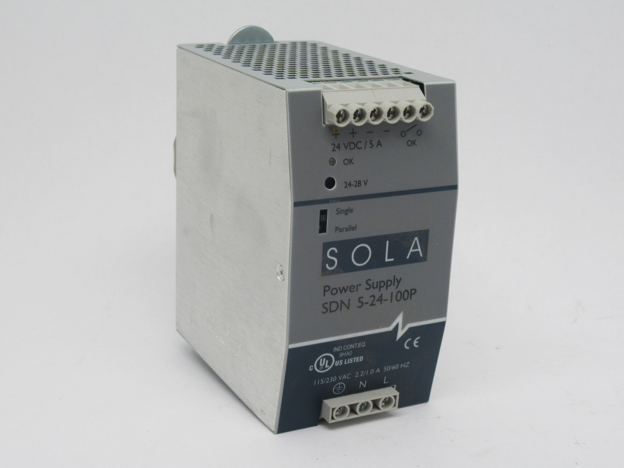 Sola SDN-5-24-100P Power Supply 24VDC 5A Out 115/230VAC 50/60Hz 2.2/1A In USED