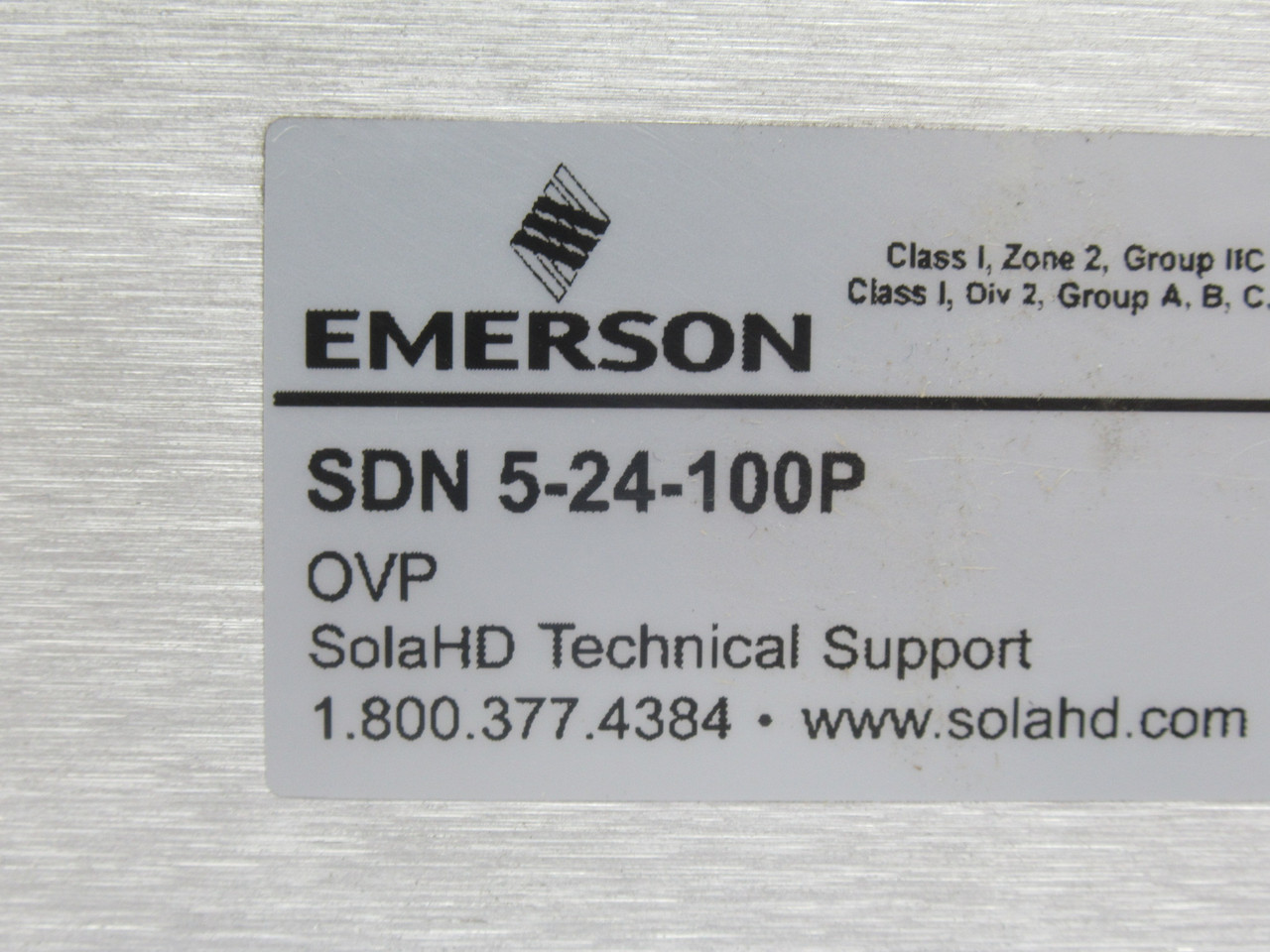 Sola SDN-5-24-100P Power Supply 24VDC 5A Out 115/230VAC 50/60Hz 2.2/1A In USED