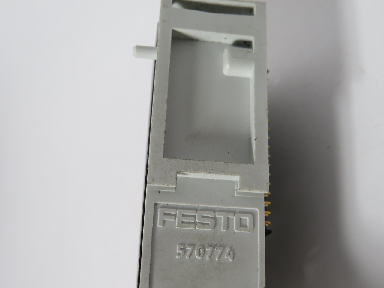 Festo 570774 VMPAL-SP Power Supply Module w/Connector USED