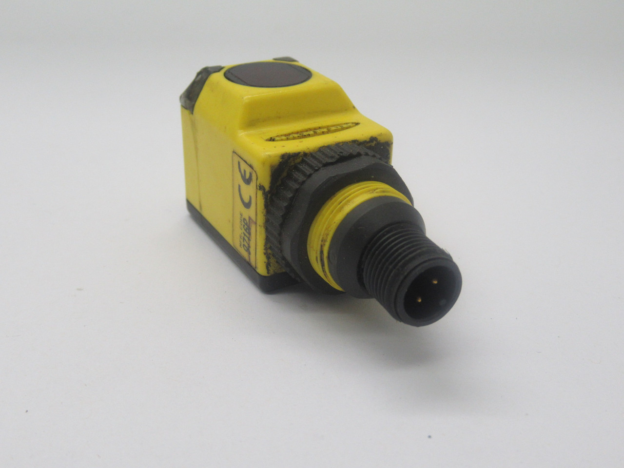 Banner Q25SP6LPQ Right-Angle Base Mount Rectangle Sensor 10-30VDC 150mA USED