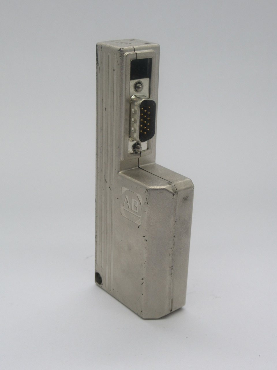 Allen-Bradley 2090-K6CK-D15M Connector 15Pin COS DMG USED