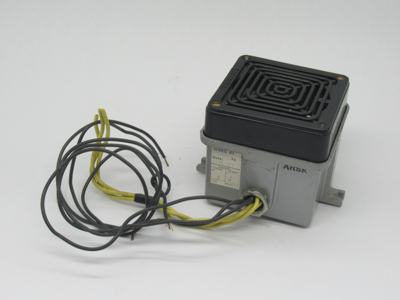 Panalarm NT2-24D Novatone Multi-Tone Alarm Indicator 24VDC 0.05A 88dB USED