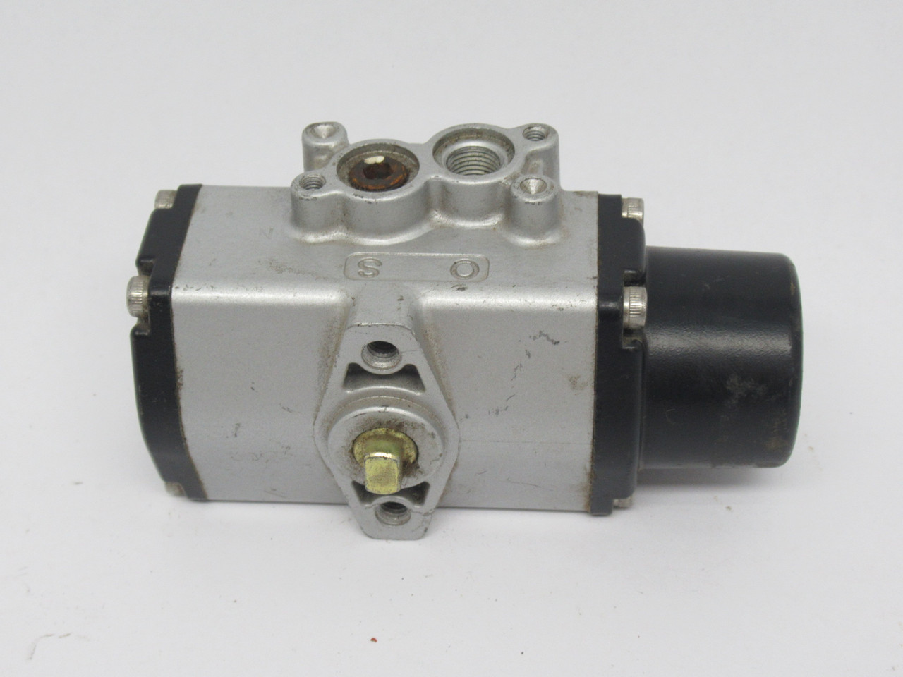 Kitz CS-AKUTE-1/4 Pneumatic Actuator 0.39-0.69MPa 60-100 psi USED