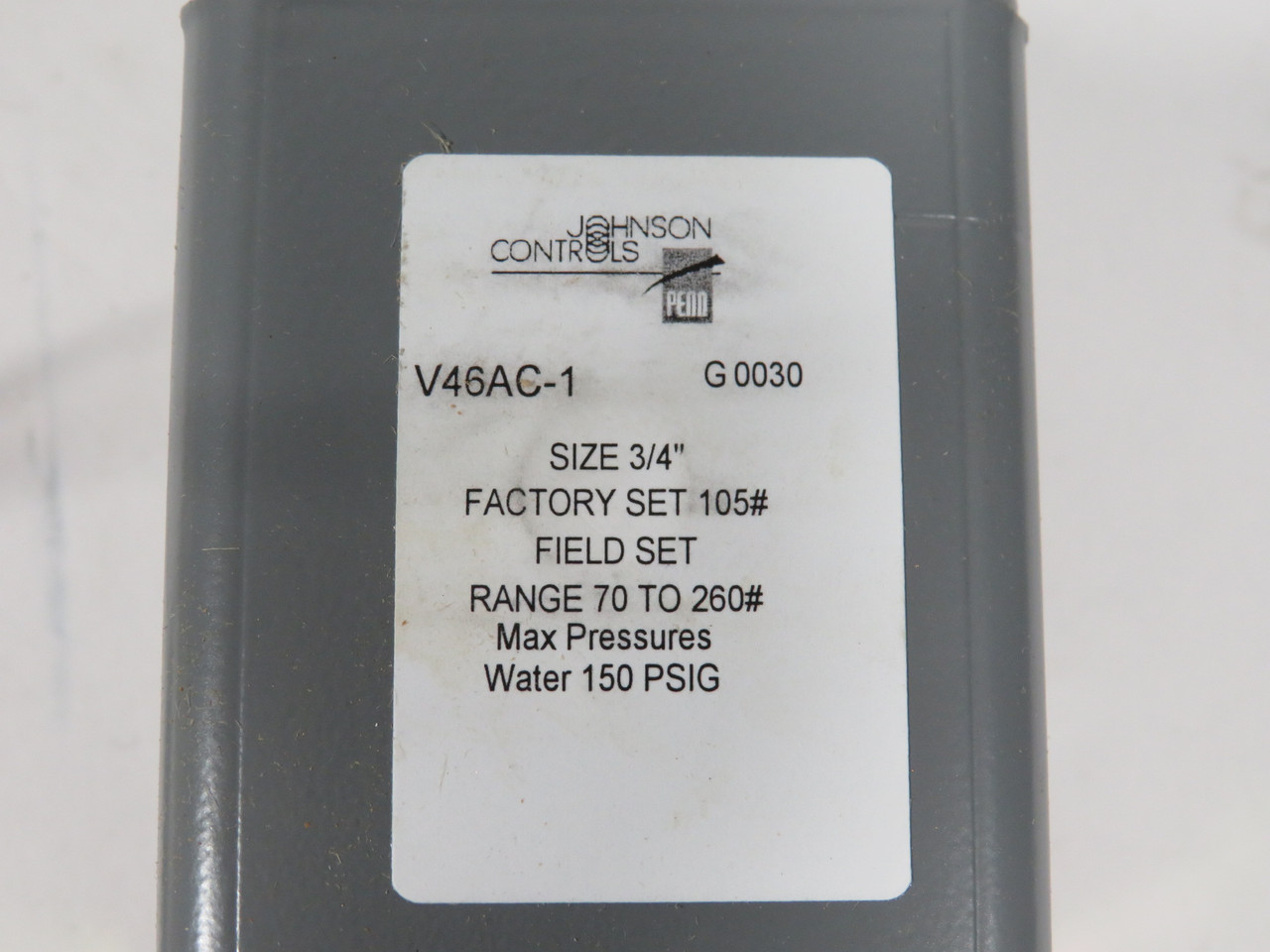 Johnson Controls V46AC-1C Water-Regulating Valve 2-Way 3/4" NPT BOX DAMAGE NEW