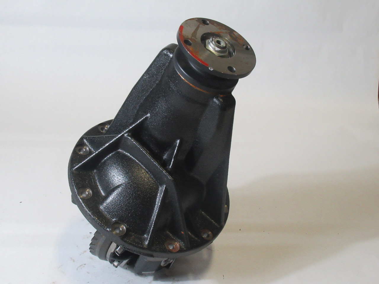 Toyota 41110-60830 Front Carrier Assembly 30.7x25.9x19.0" 76.50lbs RUST NEW