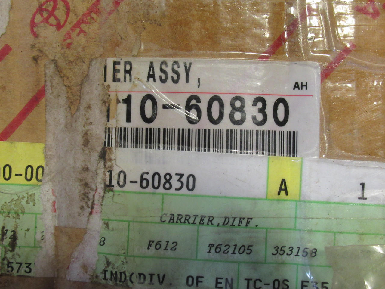 Toyota 41110-60830 Front Carrier Assembly 30.7x25.9x19.0" 76.50lbs RUST NEW