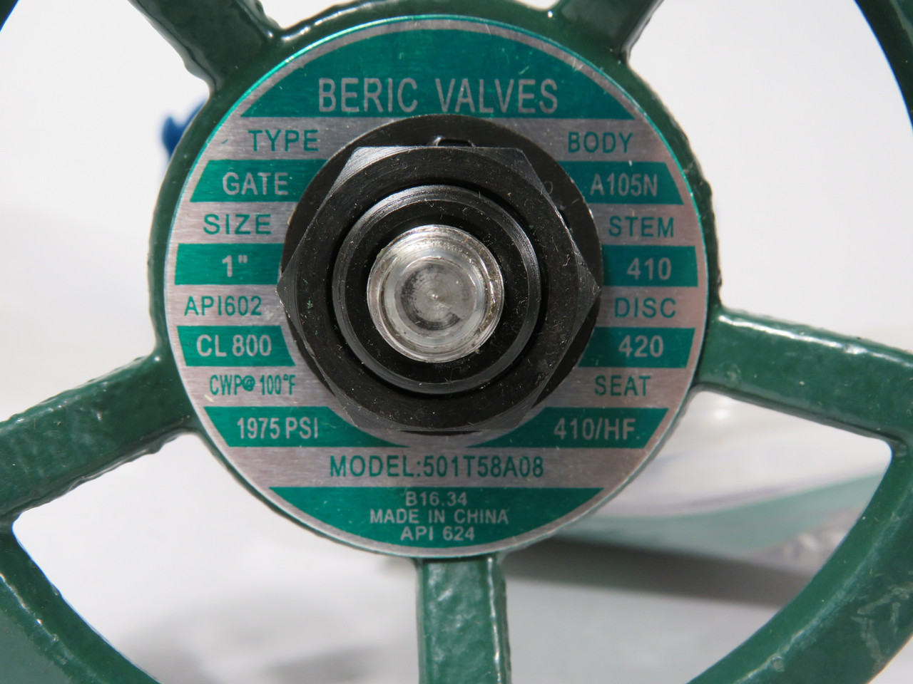 Beric 501T58A08 BB Gate Valve 1" NPT Class #800 1975 psi A105N Steel NWB