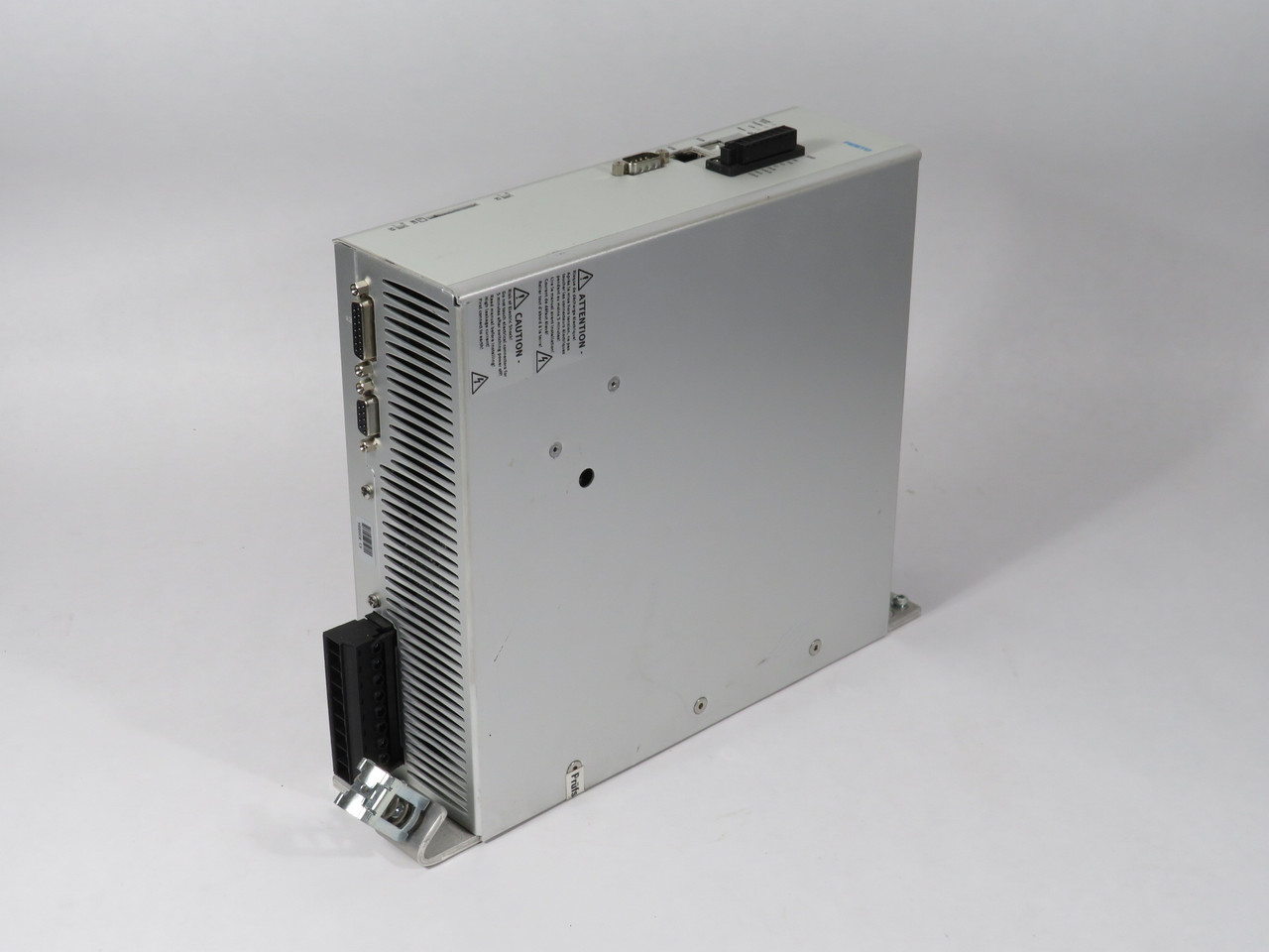 Festo 1622903 CMMP-AS-C5-11A-P3-M0 Motor Controller 3Ph 0-360V SHELF WEAR NOP