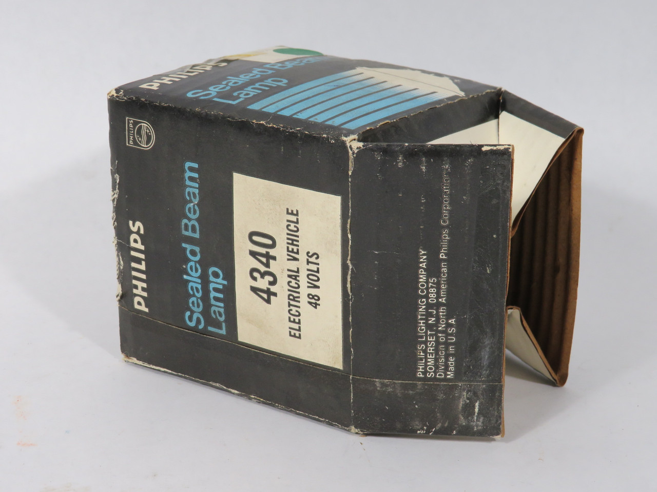 Philips 4340 Sealed Beam Lamp 48V BOX DAMAGE NEW