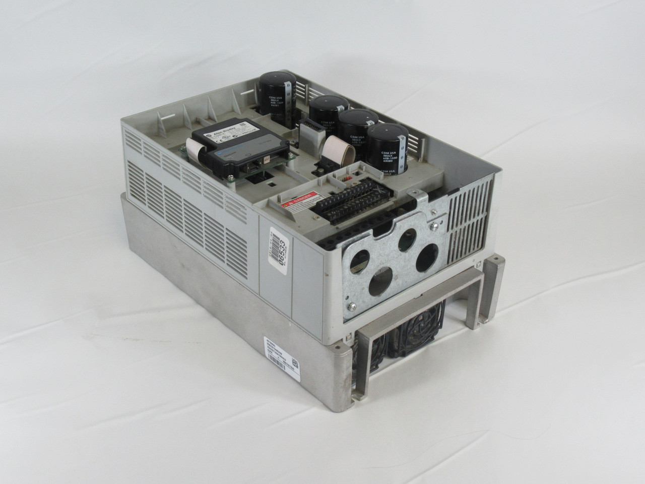 Allen-Bradley 20AE027A0AYNNNC0 Series A AC Drive 25HP 3Ph 0-575V NO COVER USED