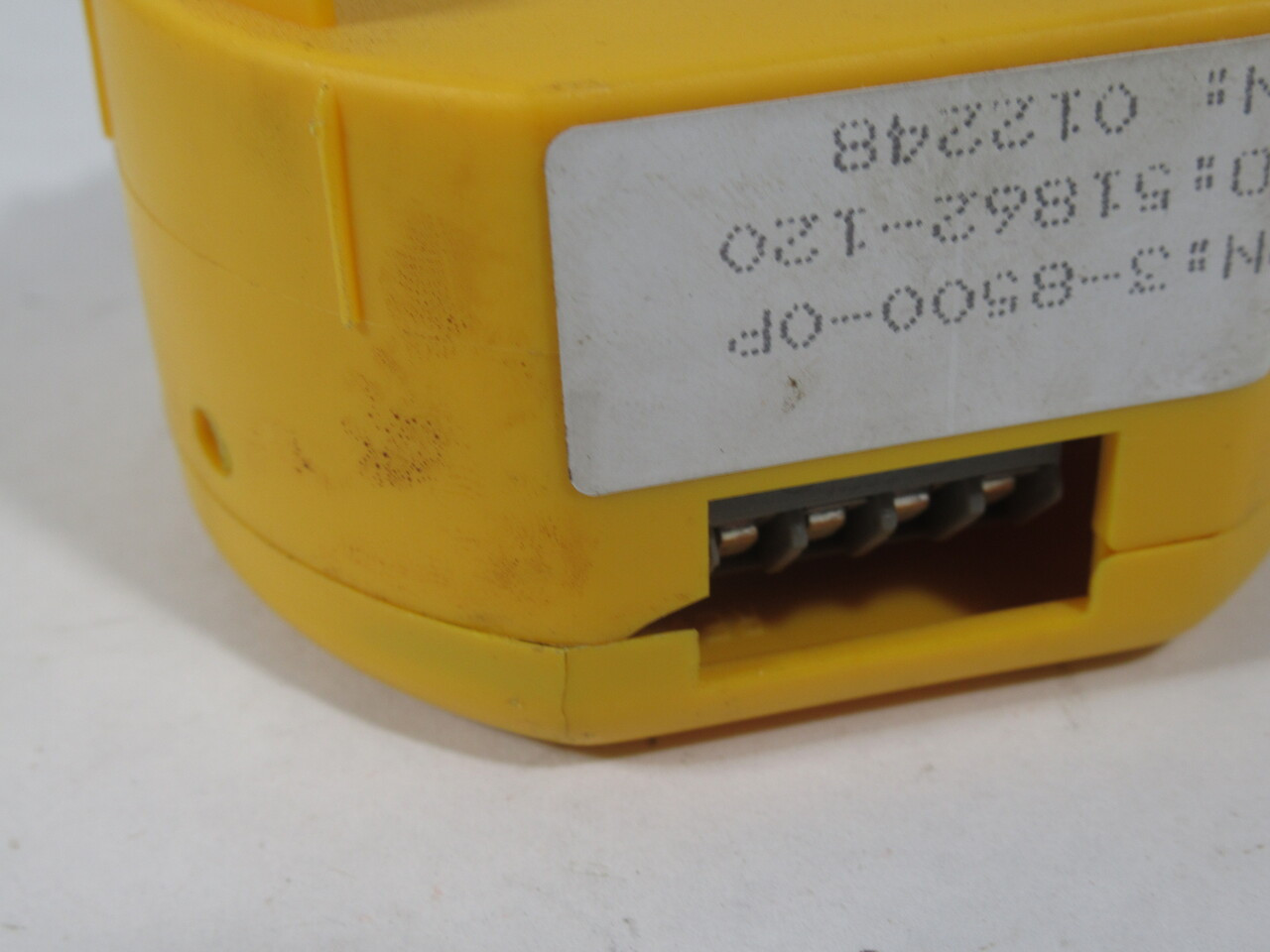 Signet 3-8500-OP Flow Transmitter SHELF WEAR/MISSING HARDWARE USED