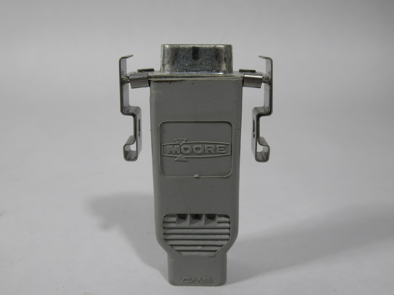 Moore 16137-13  Termination Plug NO LABEL USED