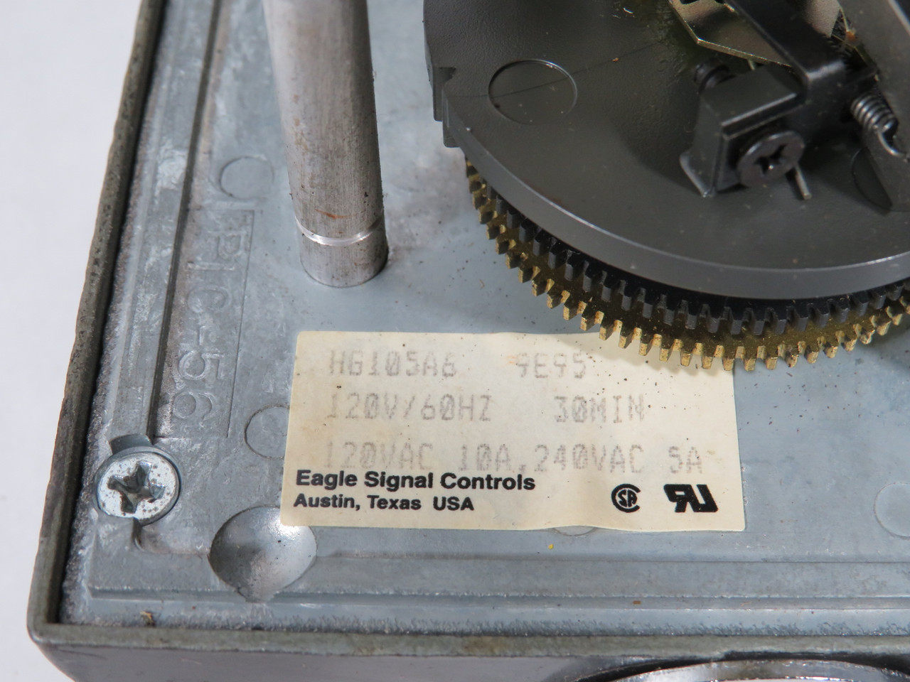 Eagle Signal HG105A6 Repeat Cycle Timer 0-30min 120V 60Hz 10A@120V USED