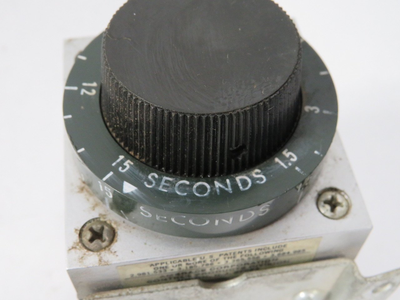 Agastat 7022CC Off-Delay Timing Relay 1.5-15sec 480V 60Hz RUST ON SCREWS USED