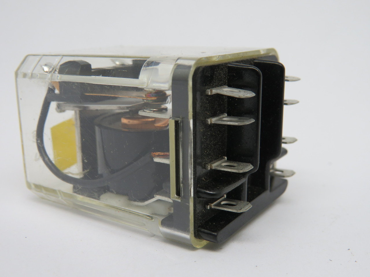 Potter & Brumfield KUP-11A15-240 Plug-Style Relay 10amp USED