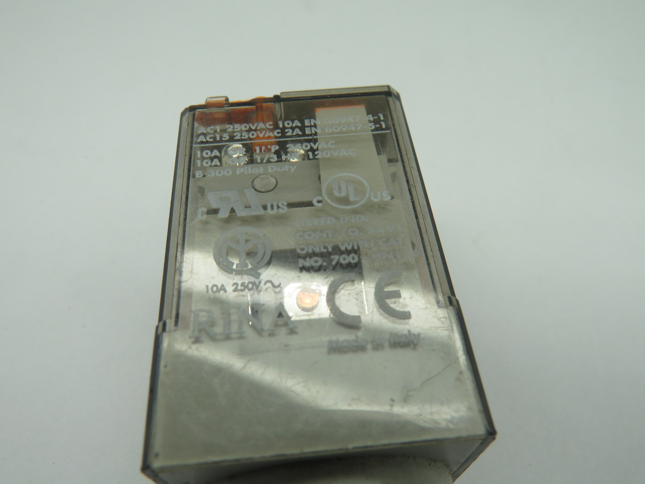 Allen-Bradley 700-HA33A11-3-4 General Purpose Relay 10amp 110VAC Series D USED