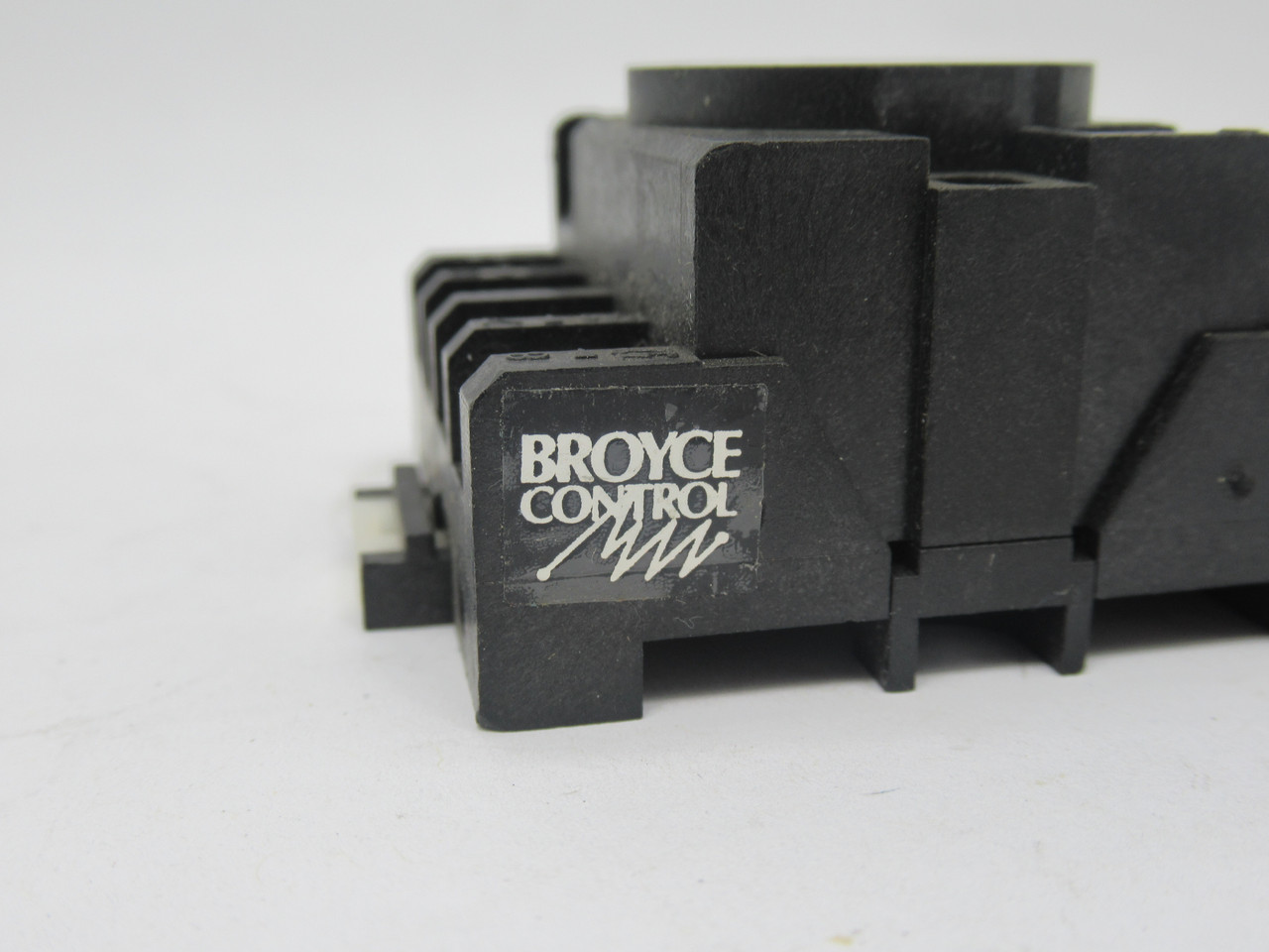 Broyce Control CS113 Relay Base 11Pin 1-A 250VAC NOP