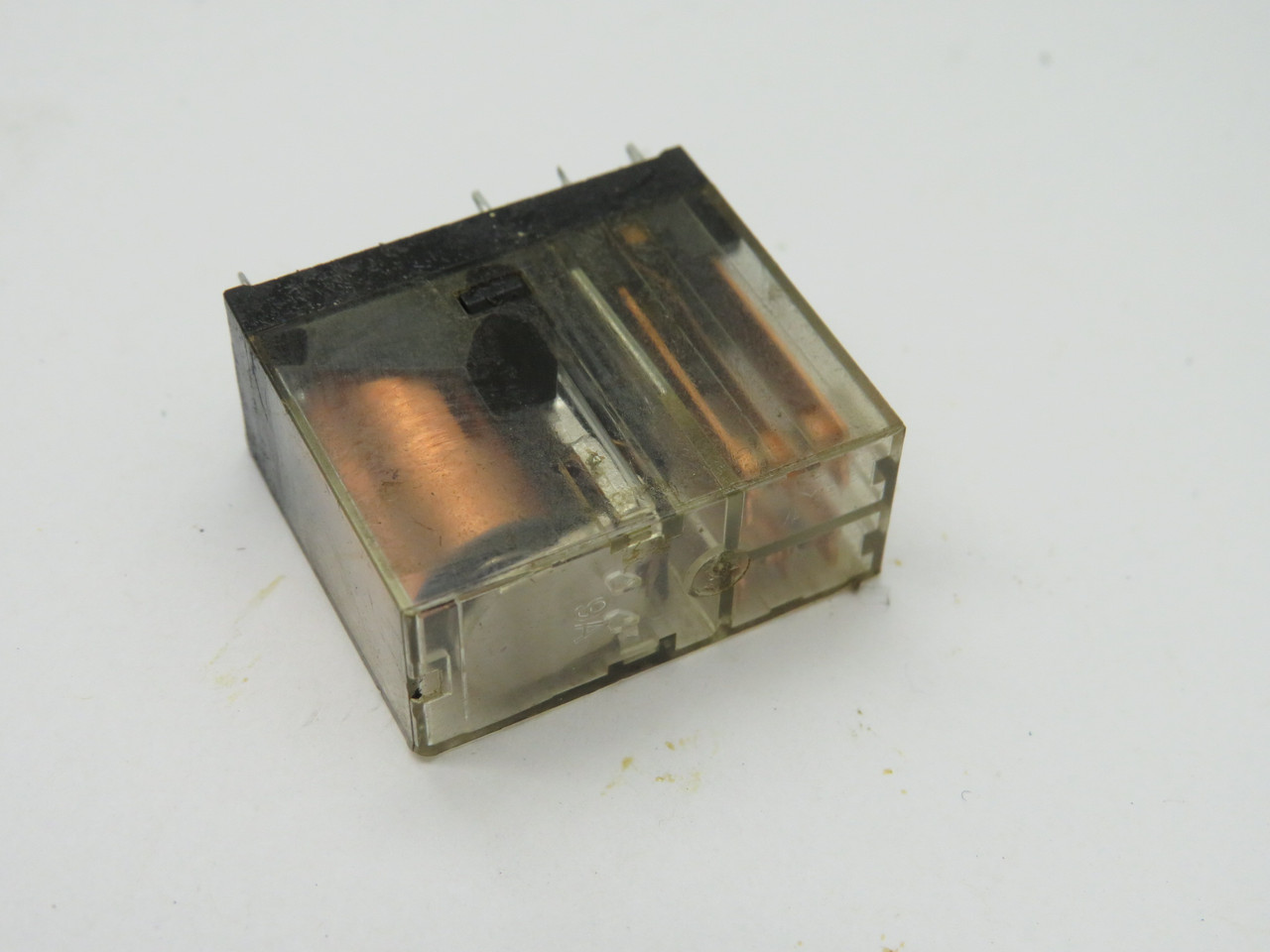 Omron G2R-2-24VDC Relay 24VDC 5A 250VAC 8 Pin USED