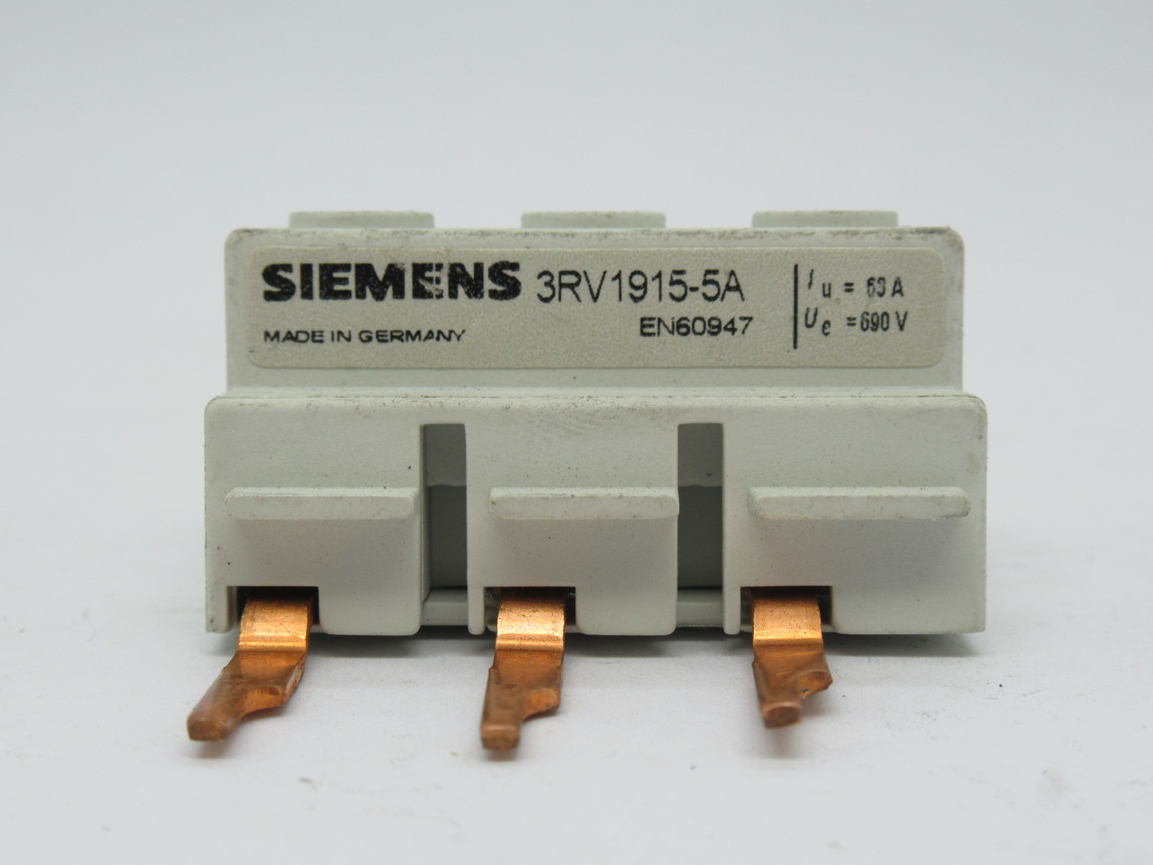 Siemens 3RV1915-5A 3-Pole Busbar 690V 63A 36Lbs Torque AWG 12-4 USED