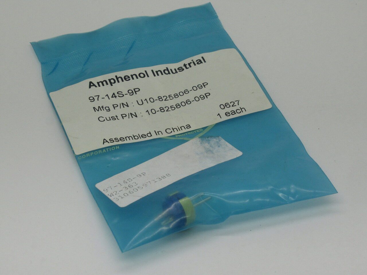 Amphenol Industrial 97-14S-9P Circular Insert 2 Contacts 14" Shell Size Blue NWB