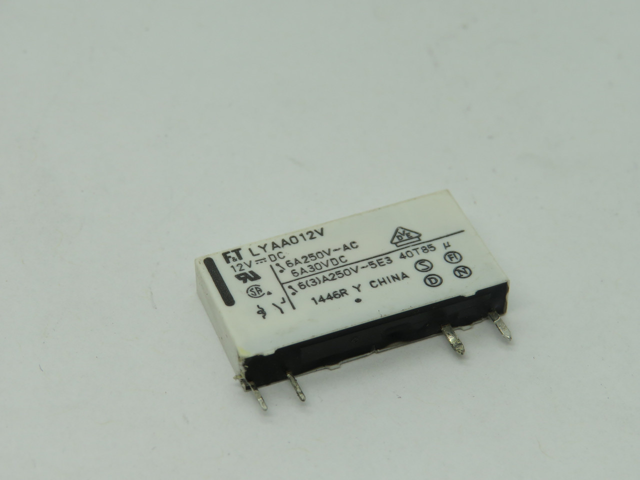 F&T LYAA012V Relay 12VDC 6A 250VAC 30VDC 4-Pin USED