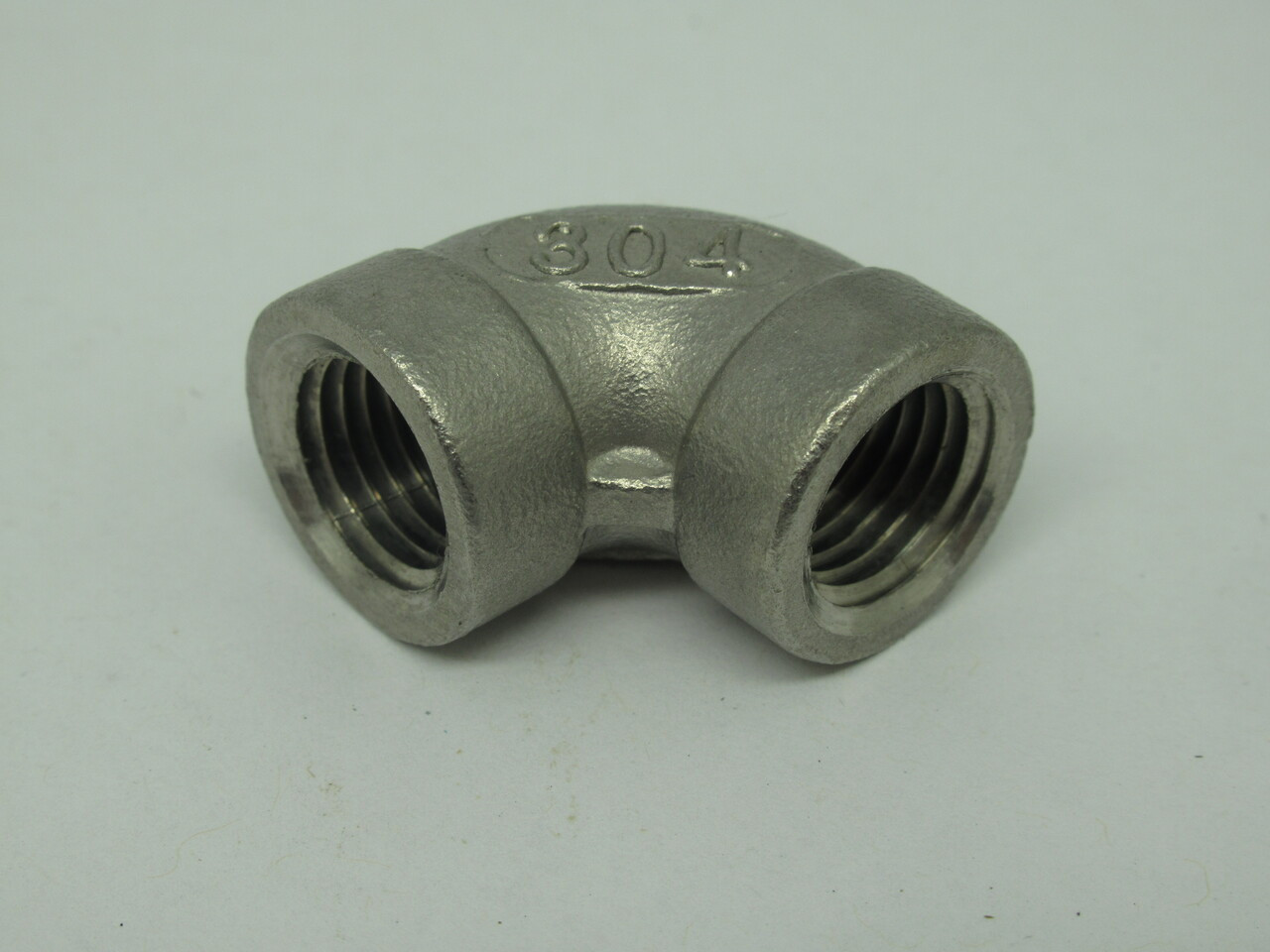 Generic 1/4-150 90 Degree Elbow Fitting 1/4"D USED