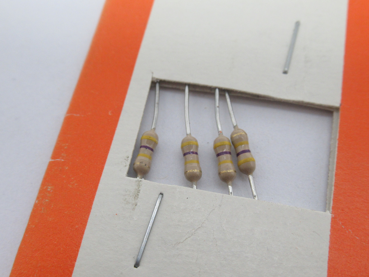Archer 271-1354 Resistor 470k Ohm 1/4 W *LOT OF 4* NEW
