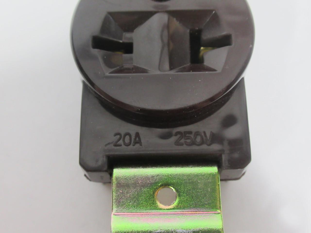 Cooper 1876B-BOX Single Receptacle Brown 20A 250V 3W 2P USED