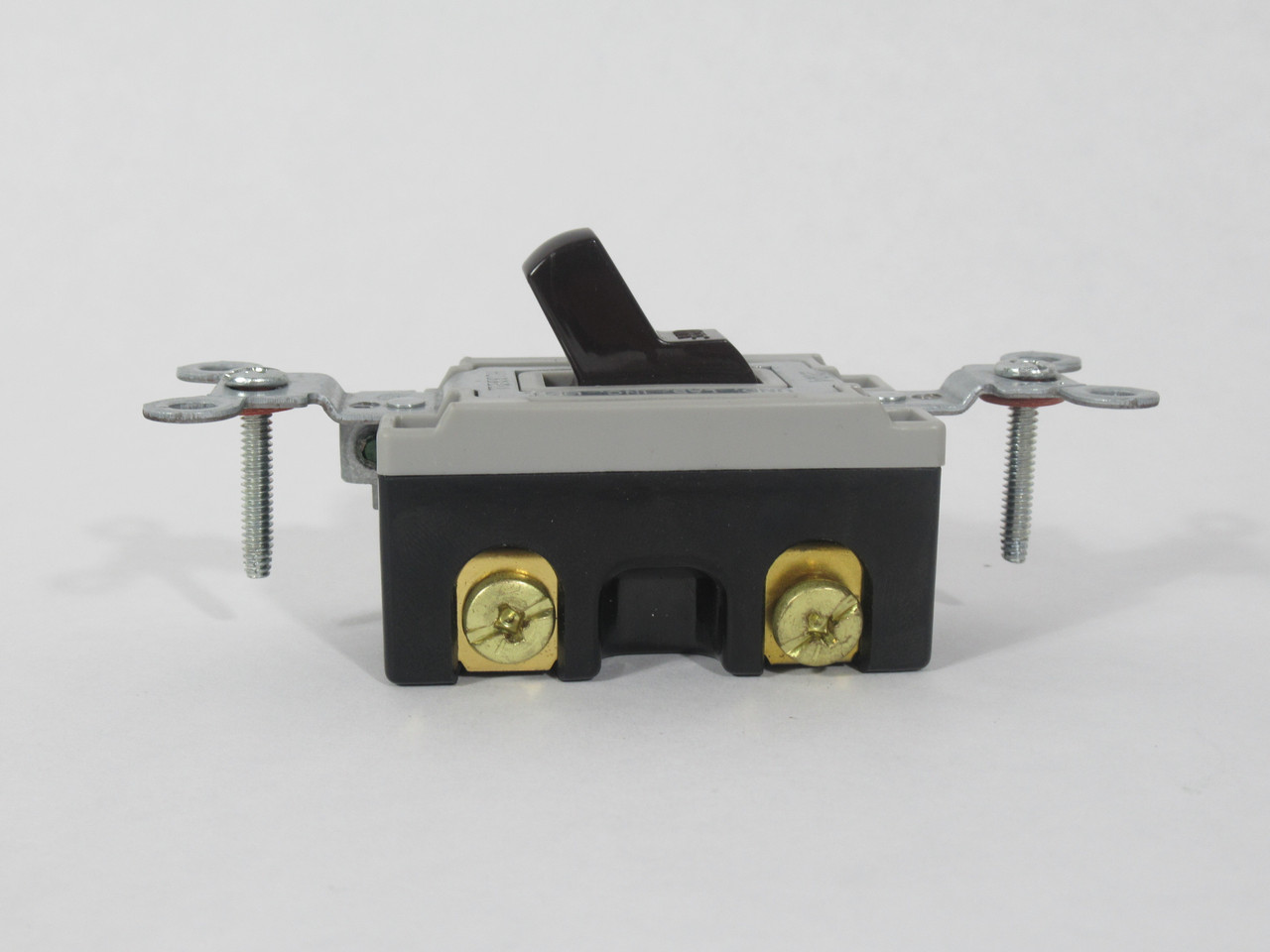 Hubbell CSB120BK Heavy Duty Toggle Switch 20A 120-277VAC 2-Position USED