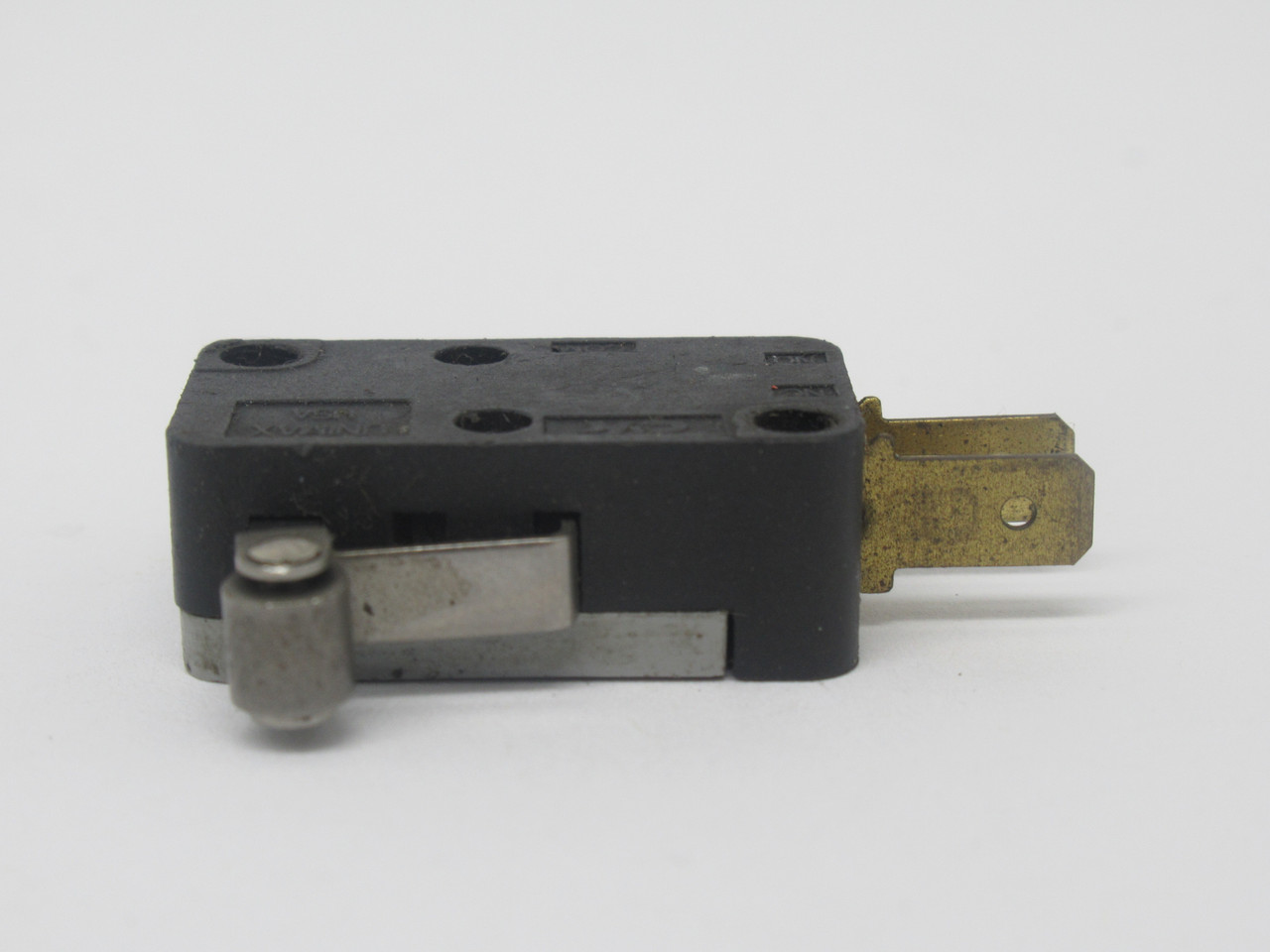 C & K TMCGD6SA1040C Snap Action Switch SPDT 10A 1/3HP 125V USED