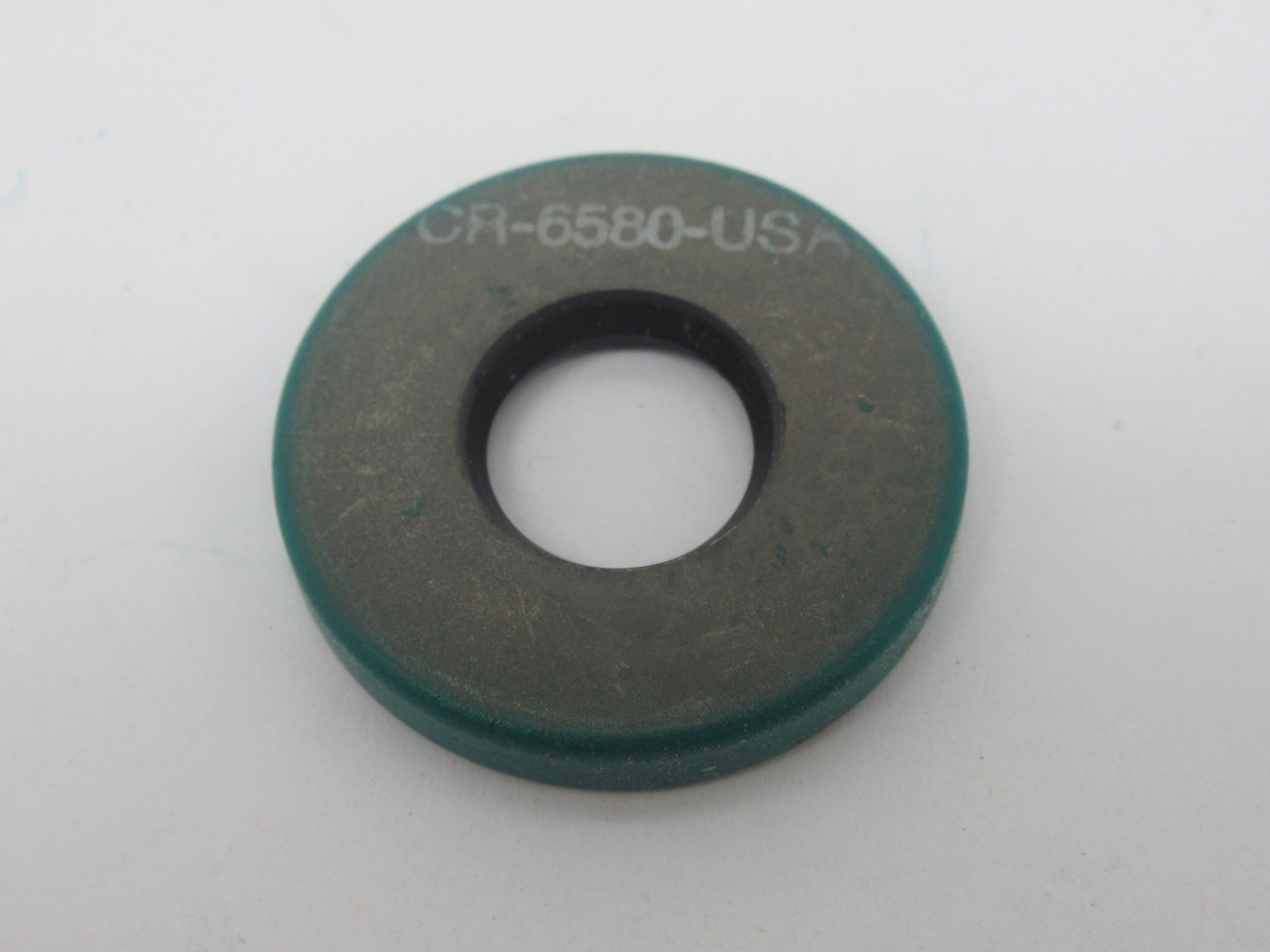 Chicago Rawhide 6580 Oil Seal 0.656" ID 1.575" OD 0.25" W *SHELF WEAR* NEW