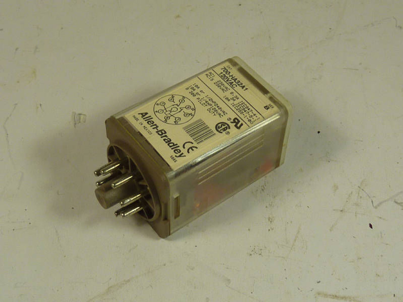 Allen-Bradley 700-HA32A1 Series B Relay 120VAC 10A 8-Pin USED