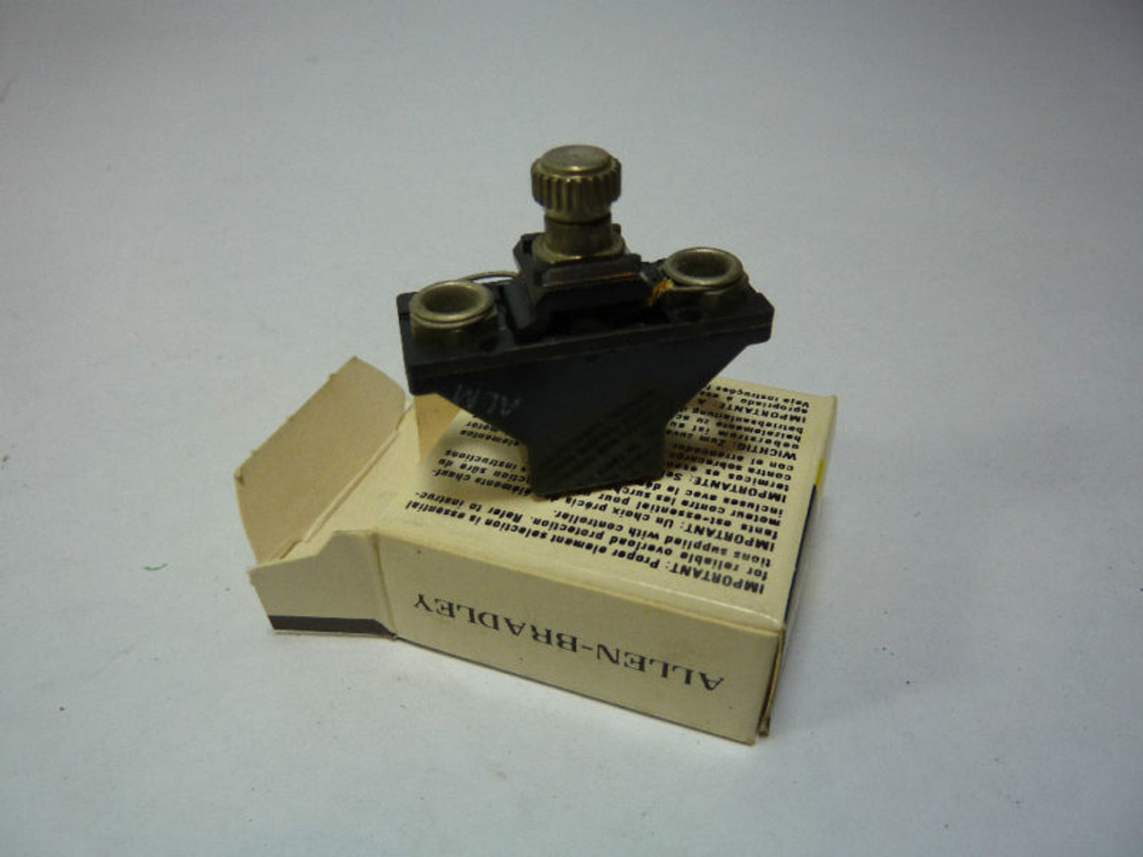 Allen-Bradley W35 Overload Relay Thermal Unit ! NEW !