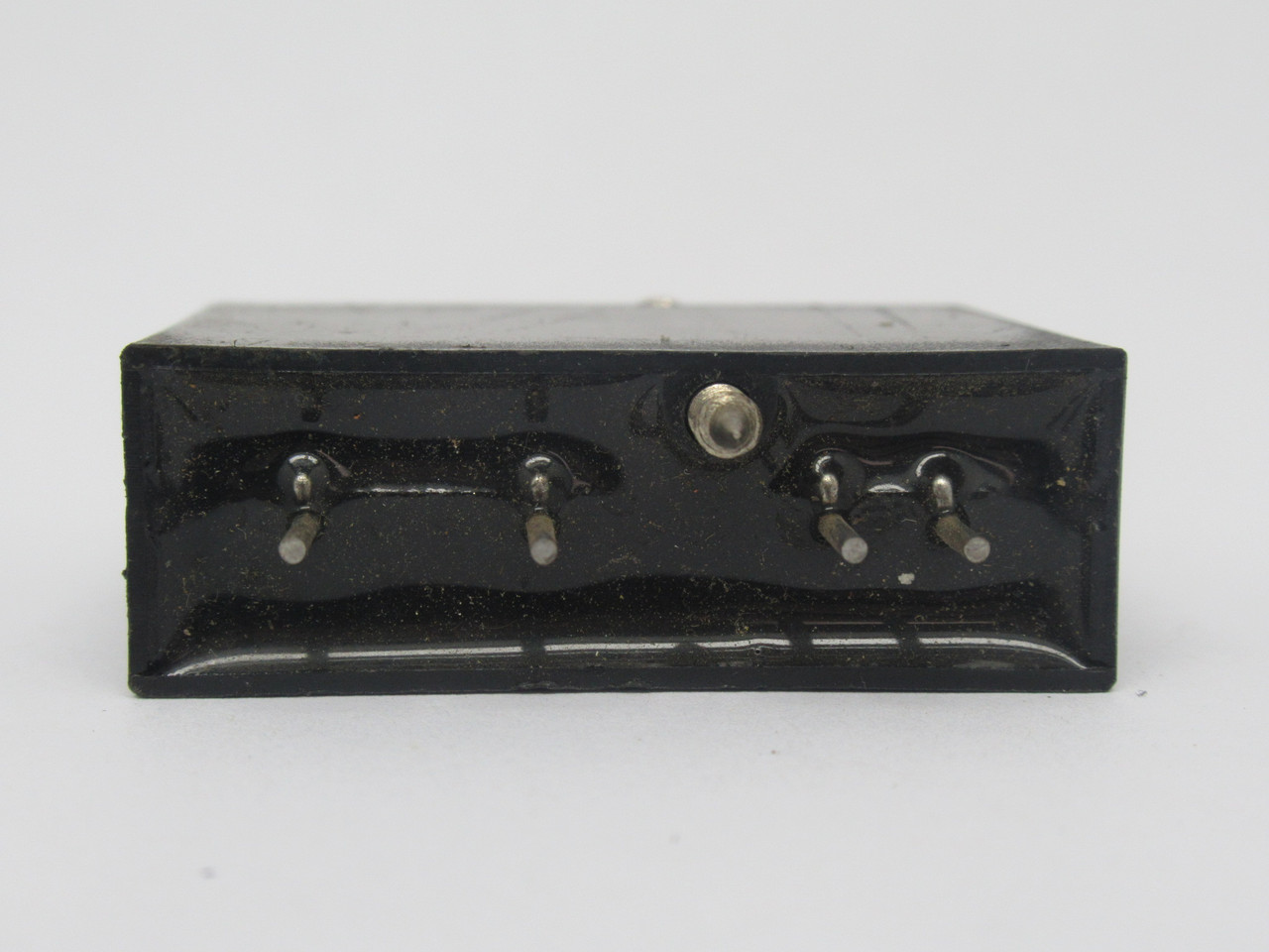 Opto 22 OAC5 Digital Output Module 12-140VAC 5VDC Logic *CHIPPED* USED