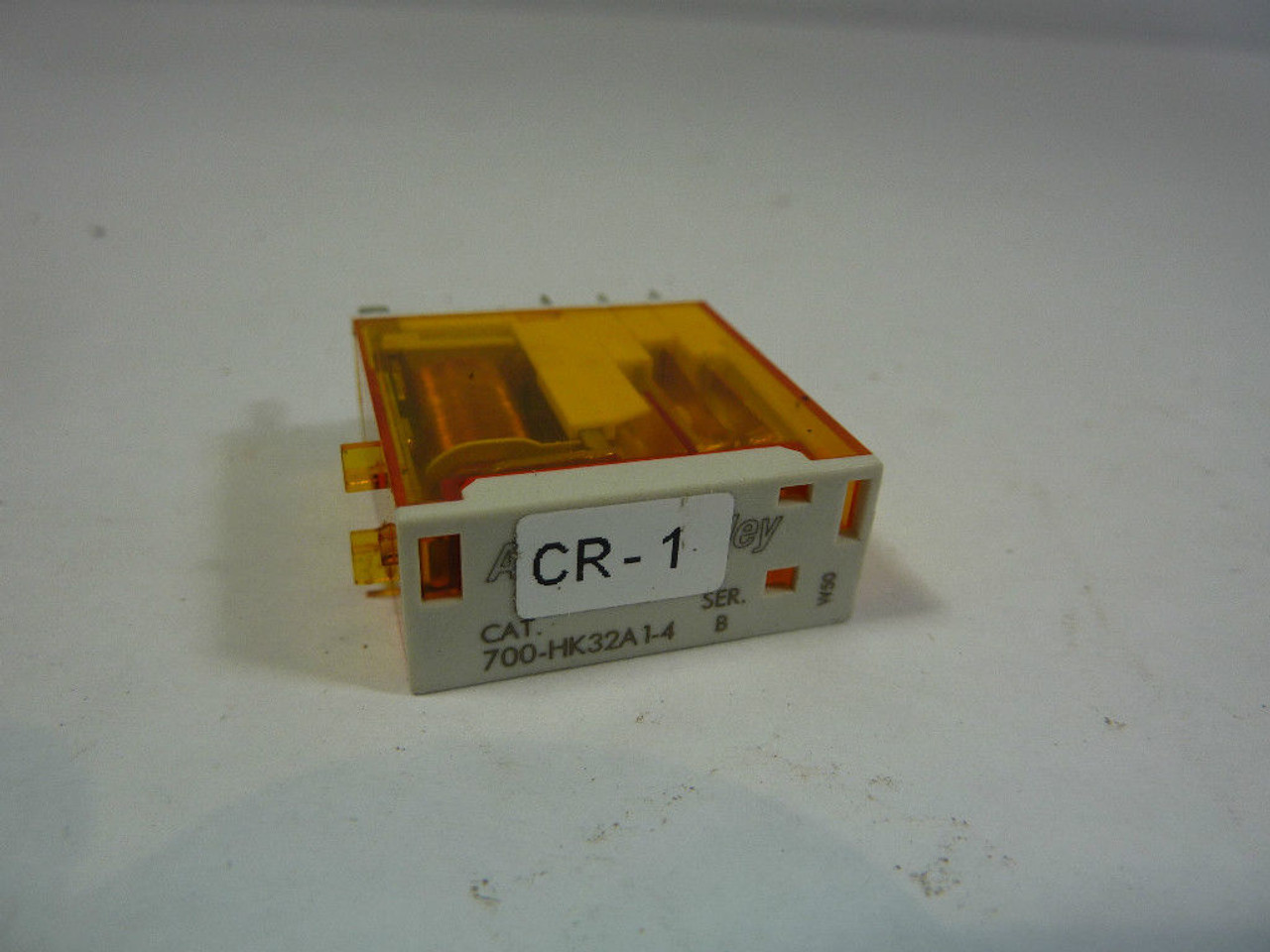 Allen-Bradley 700-HK32A1-4 Series B Relay 120VAC 8A Coil 120V 50/60Hz USED
