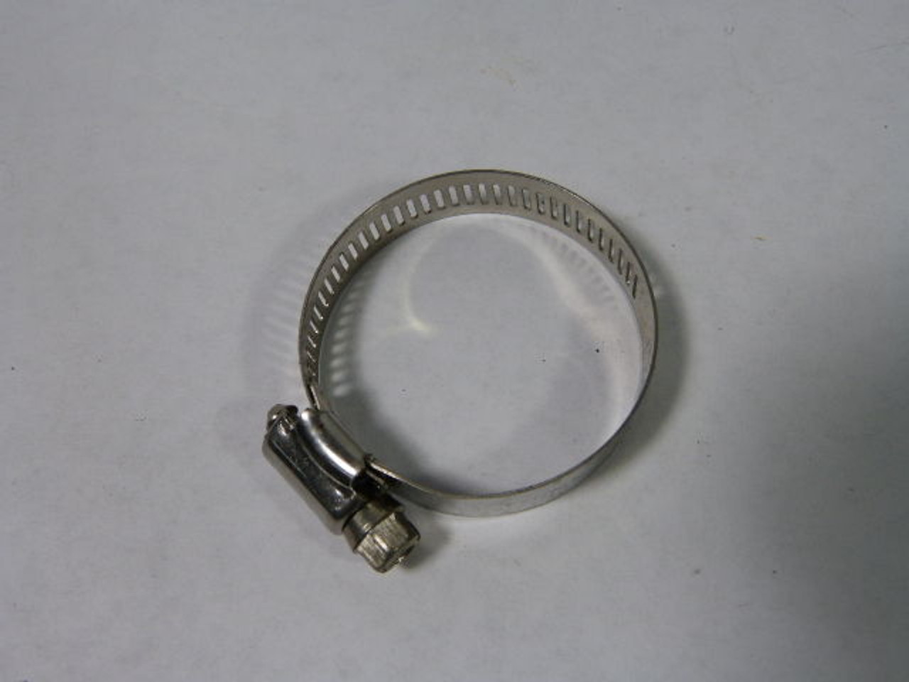 Dynaflo Size 24 Stainless Steel Worm Drive Clamp 21-51mm NOP