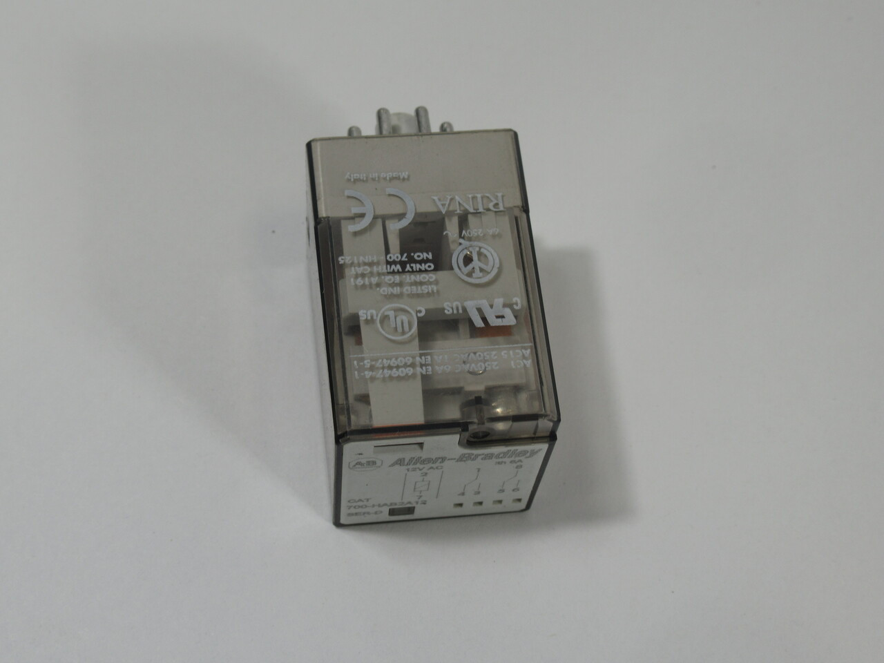 Allen-Bradley 700-HAB2A12 Series D Tube Base Relay 12VAC 6A 50/60Hz 8Pin USED