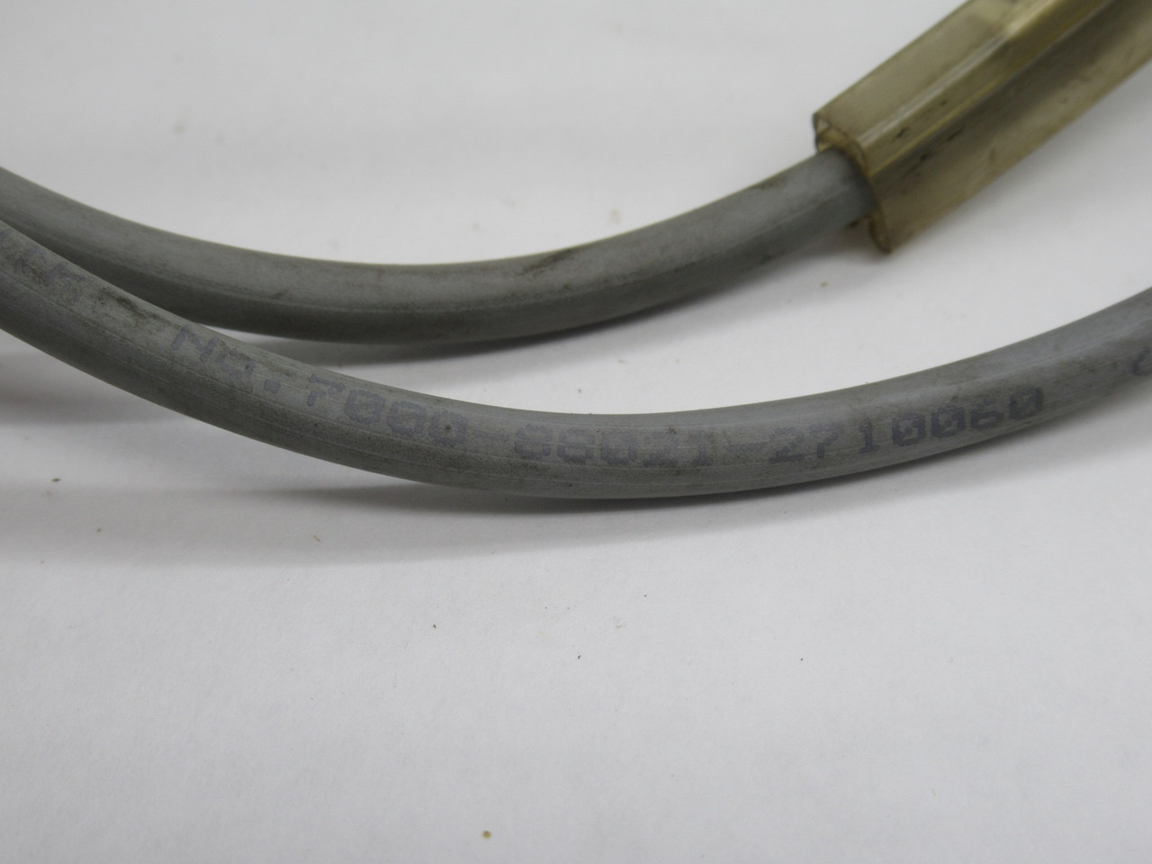 Murrelektronik 7000-88021-2710060 Cordset 3P M/F Straight/90Deg 0.6m L USED