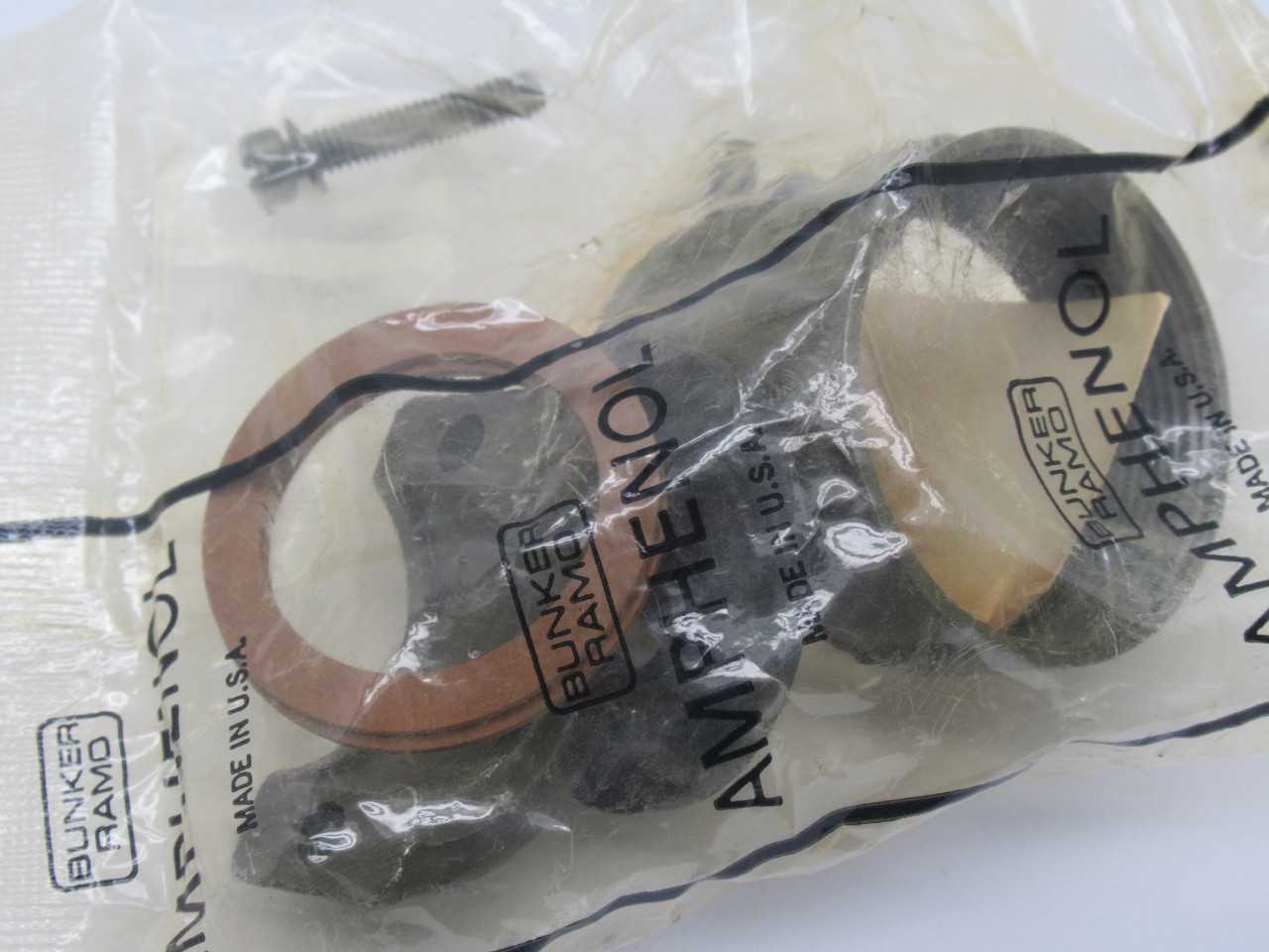 Amphenol 97-3057-16 Cable Clamp Shell Size 24, 28 NWB