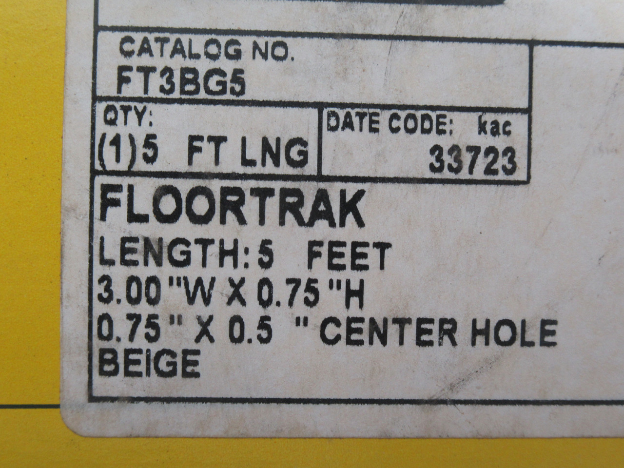 Hubbell FT3BG5 FloorTrak Flex Cable Cover Beige CUT 3' L x 3" W x 0.75" H USED