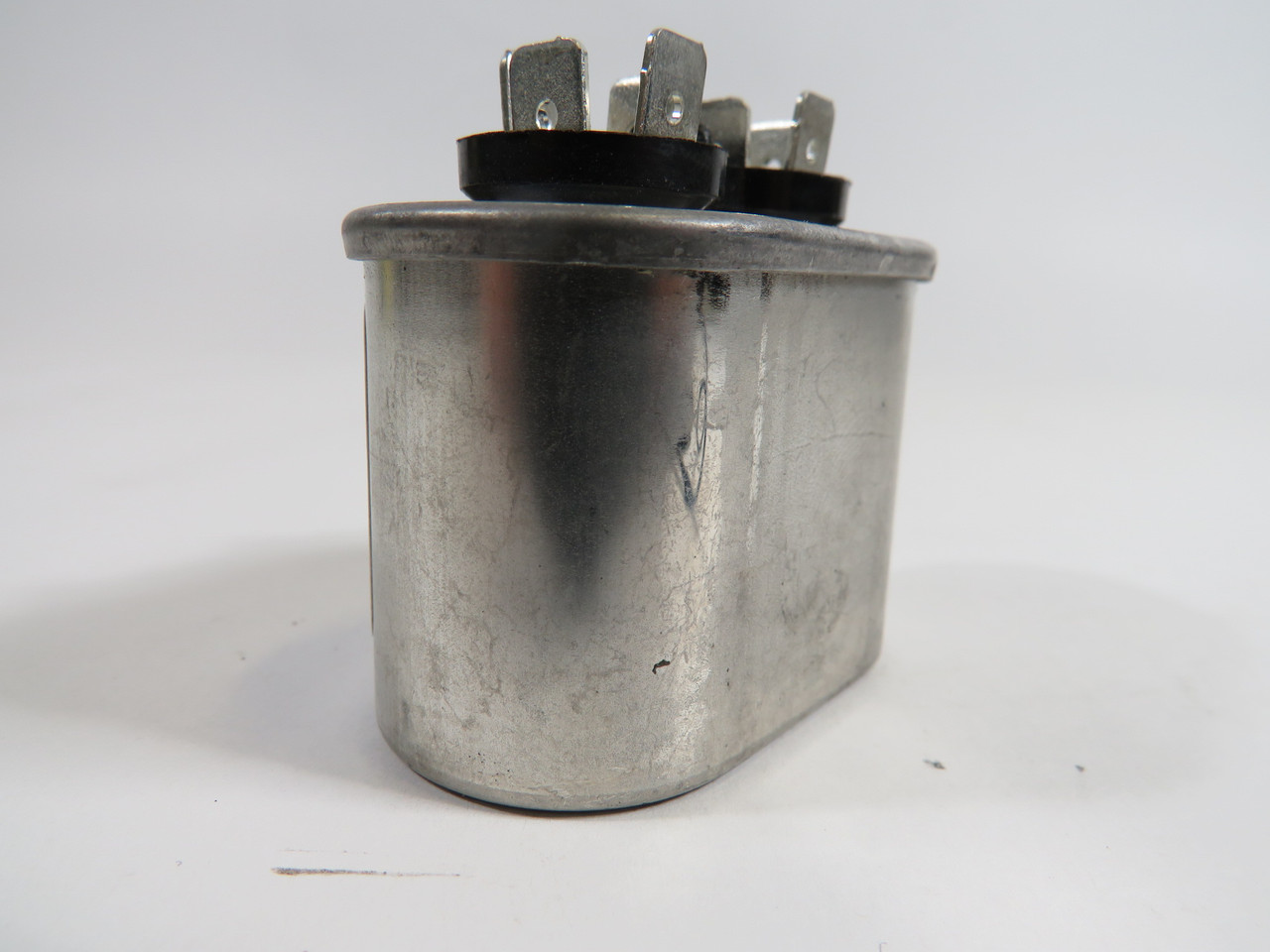 MARS 325P305H37A14N4X Capacitor 3MFD 370VAC OVAL USED