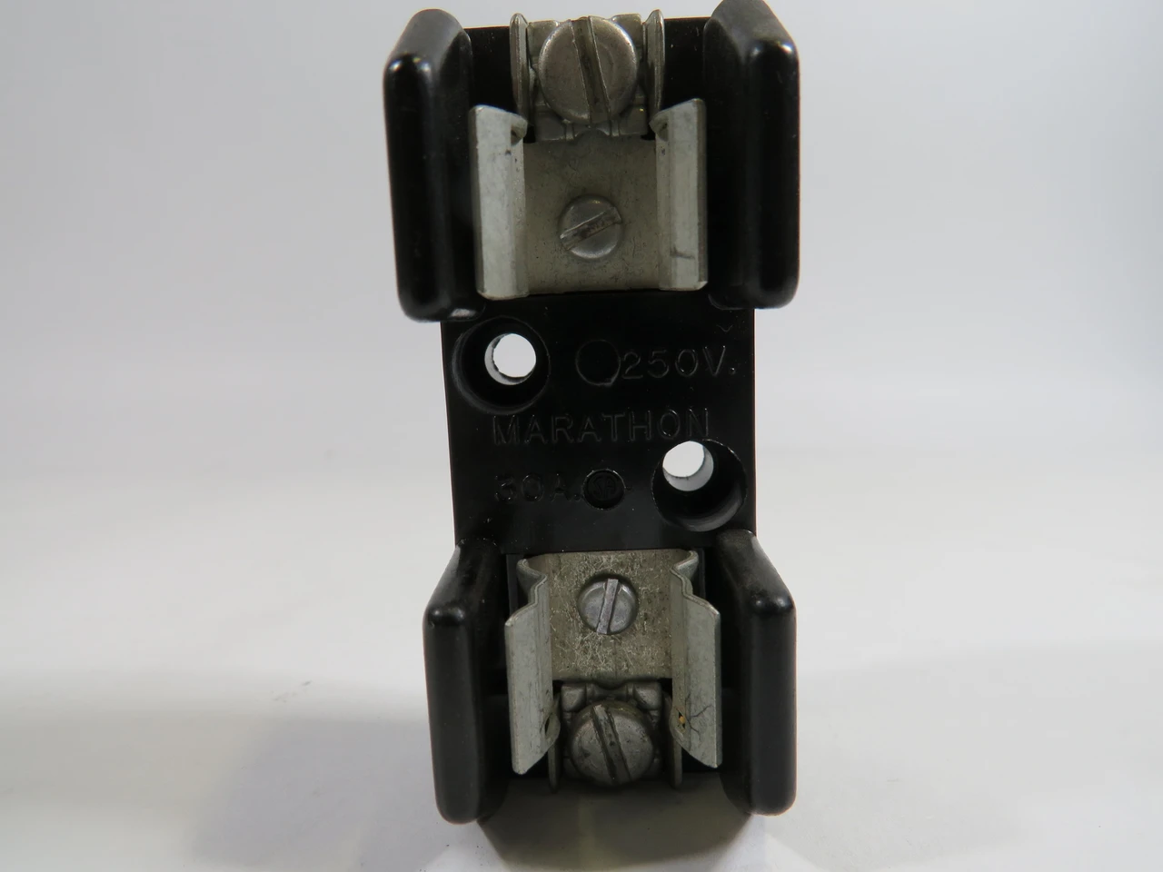 Marathon 4100004 Fuse Block Holder 30A 250V 1P USED