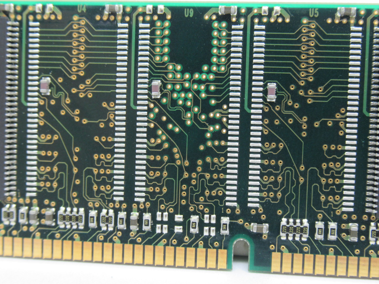 Elpida EBD25UC8AJFA-7A SDRam Memory Module 256MB 266MHz USED