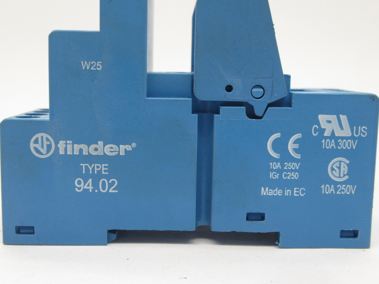 Finder 94.02 Screw Terminal Relay Socket 10A 250V W/ Release Arm USED