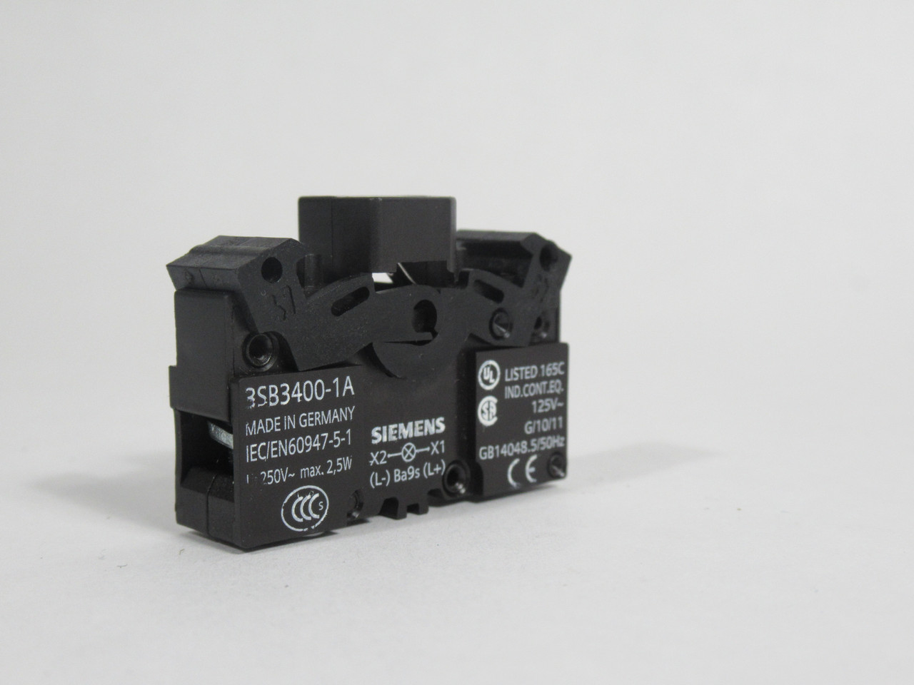 Siemens 3SB3400-1A Lamp Holder Contact Block 250V 2.5W USED