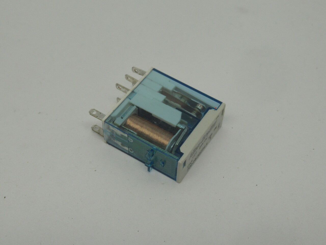 Allen-Bradley 700-HK32Z24-4 Series B Slim Line Relay 24VDC 8A USED