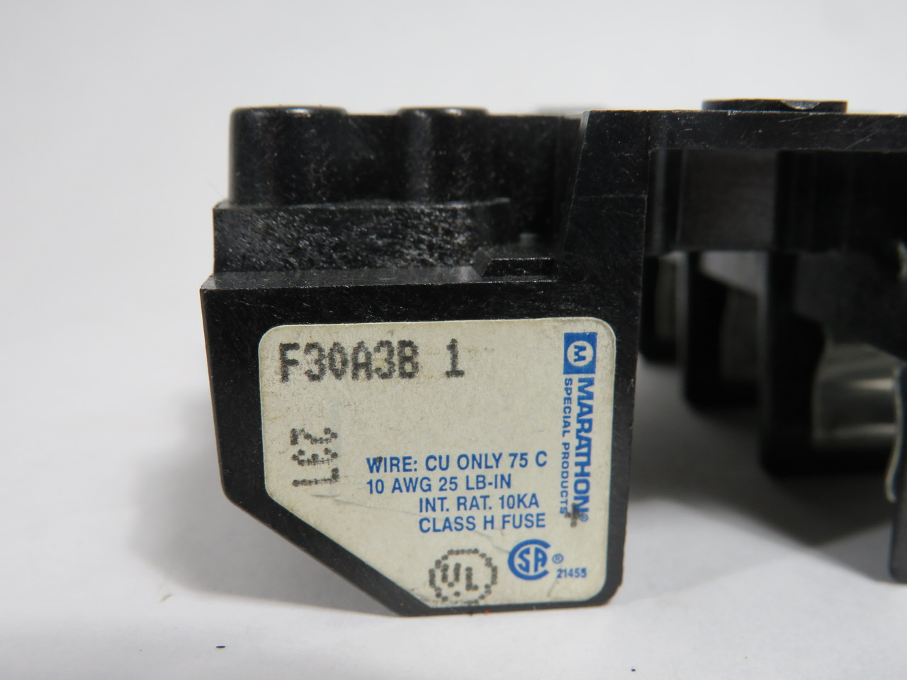 Marathon F30A3B Fuse Holder 30A 250V 3P USED