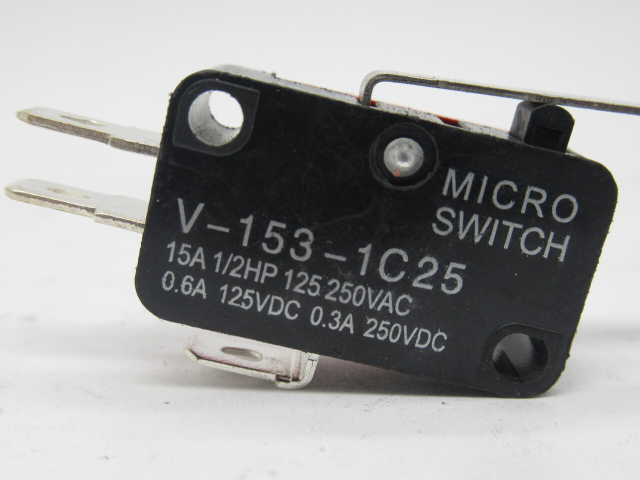 Micro Switch V-153-1C25 Snap Action Limit Switch 15A 1/2HP 125-250VAC NOP