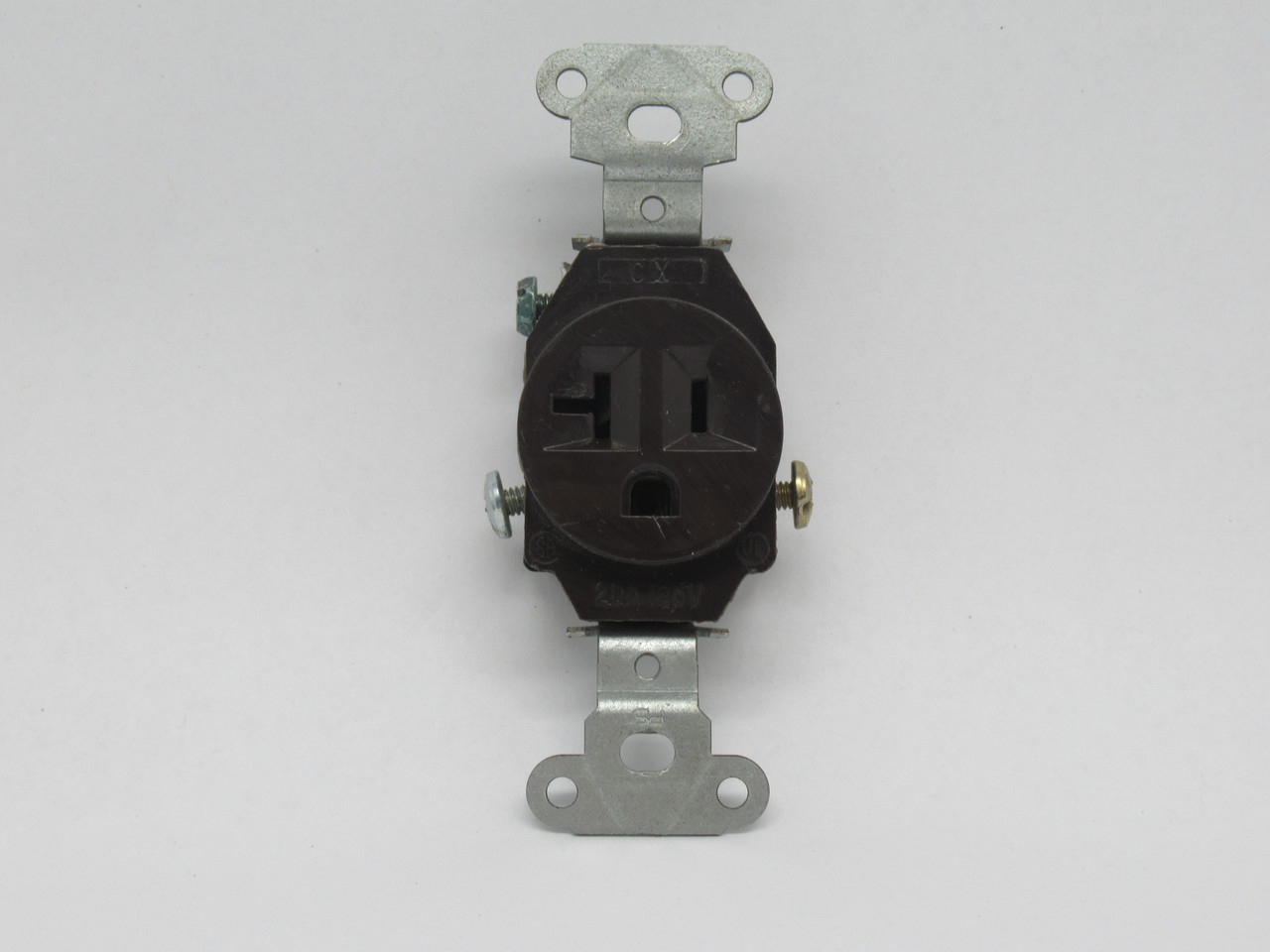 Pass & Seymour TR5351 Tamper Resistant Single Receptacle 20A 125V 3W 2P USED